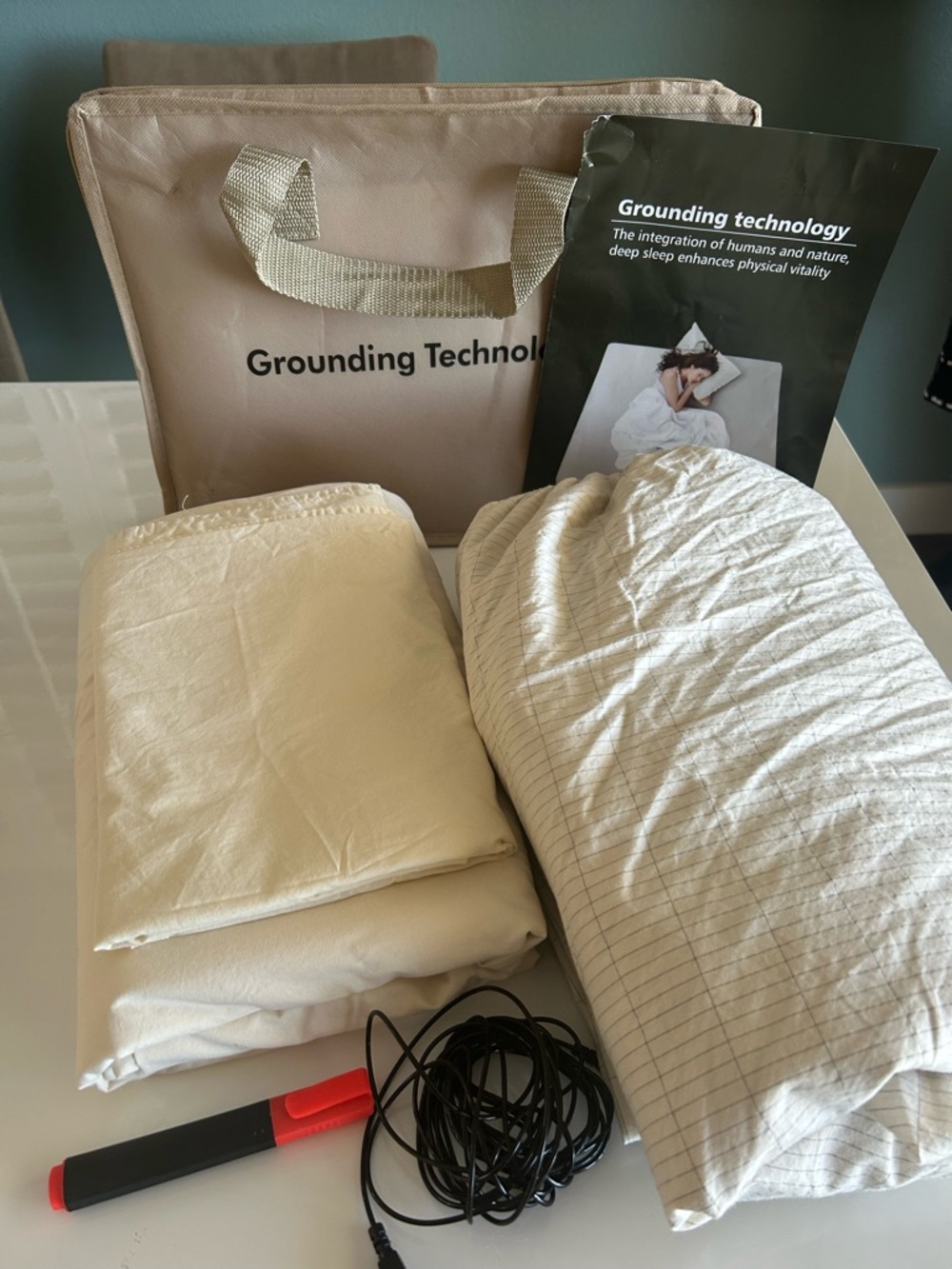 Grounding Technology Beige Bedding Set - Earthing Sleep Sheet & Pillowcase